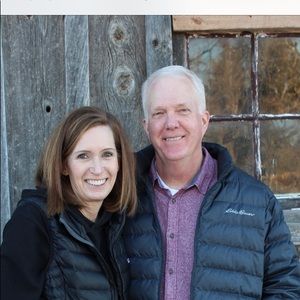 Meet your Posher, Sharon